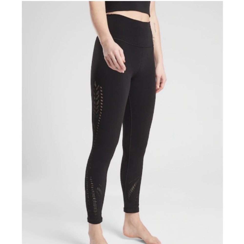 Athleta Warp Knit 7/8 Tight Black Leggings - Picture 3 of 6